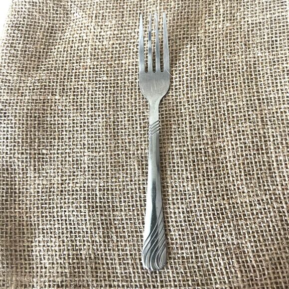 Pfaltzgraff Other - Stainless Steel Dinner Fork Discontinued PFF 100 Pfaltzgraff Flatware Dinnerware